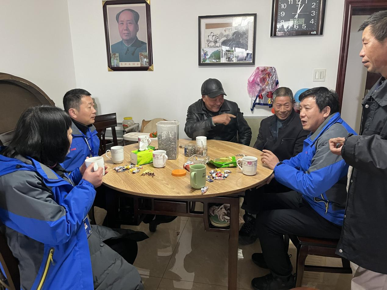 虎年新春，華緯工會(huì )開(kāi)展慰問(wèn)退休職工活動(dòng)(圖3)
